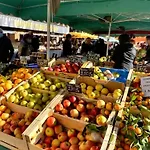 Plein Coeur Du Quartier Historique, Proche De Toutes Commodites, Bars, Restaurants, Port, Plage A 150M Grand F2 4 Couchages 58 M2 Climatise